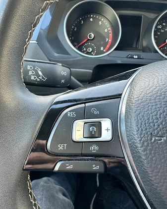 Volkswagen Tiguan Allspace cena 115000 przebieg: 106000, rok produkcji 2021 z Warszawa małe 211